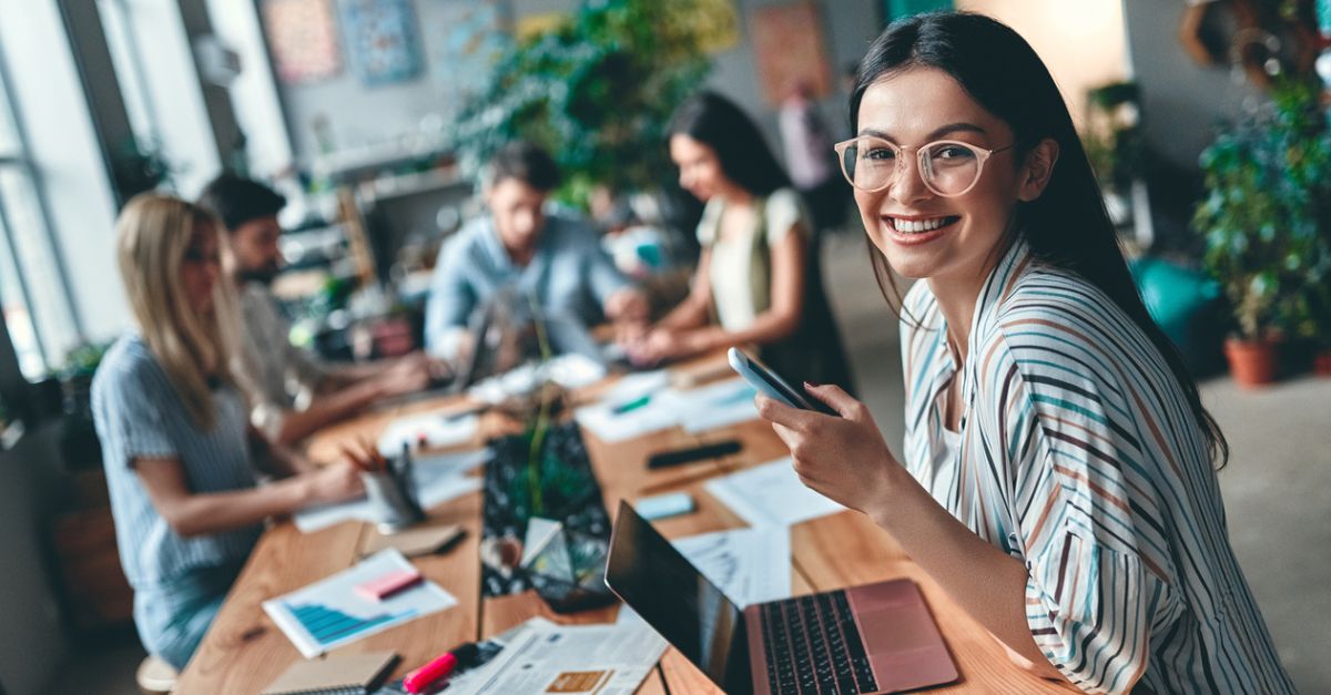 Hot Desking: The Unspoken Rules - Work-Buddy coworking insights